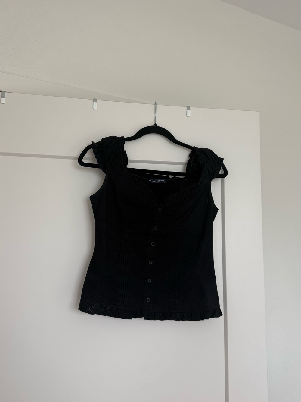 Off the shoulder Brandy Melville blouse